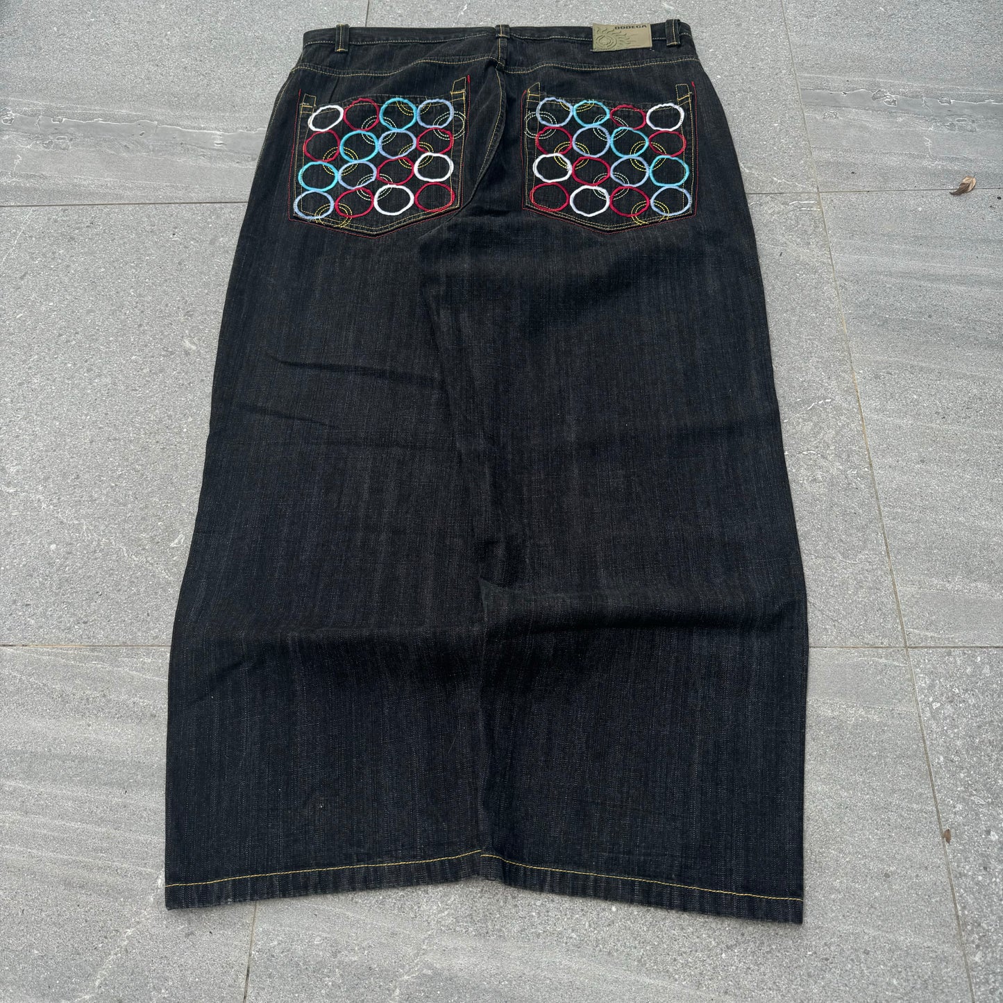 HUGE dodeca jeans - 42x32”