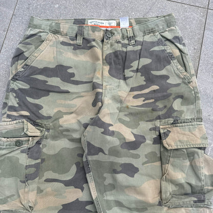 phaaaaat canyon river camo pants - 36x32”
