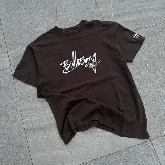 chocolate billabong tee - L