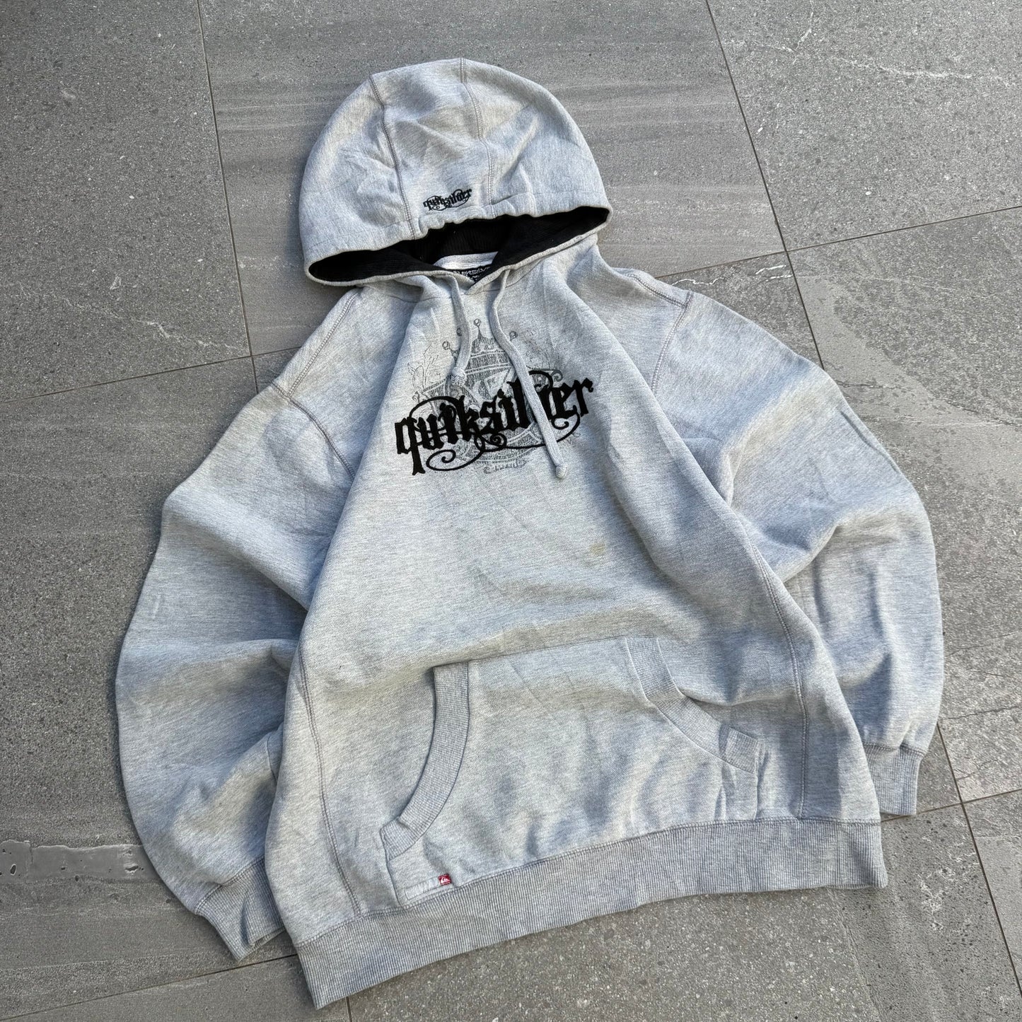 PERFECT. quiksilver front hit, nicest fit. - XL