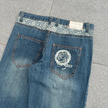 these are art 🥹 beaut japanese jeans 36x32”