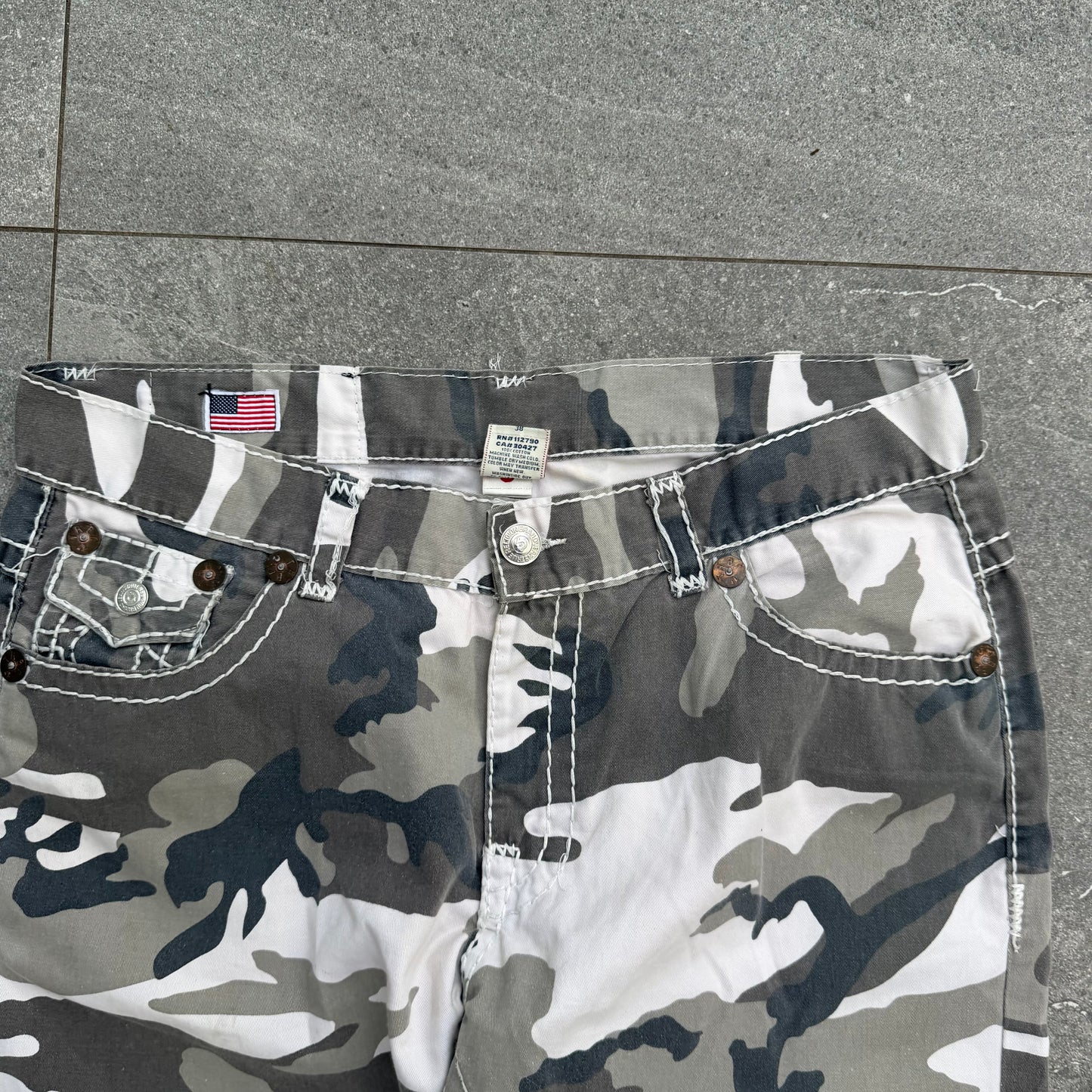 grail truey camos - 38x26 (38” outseam)