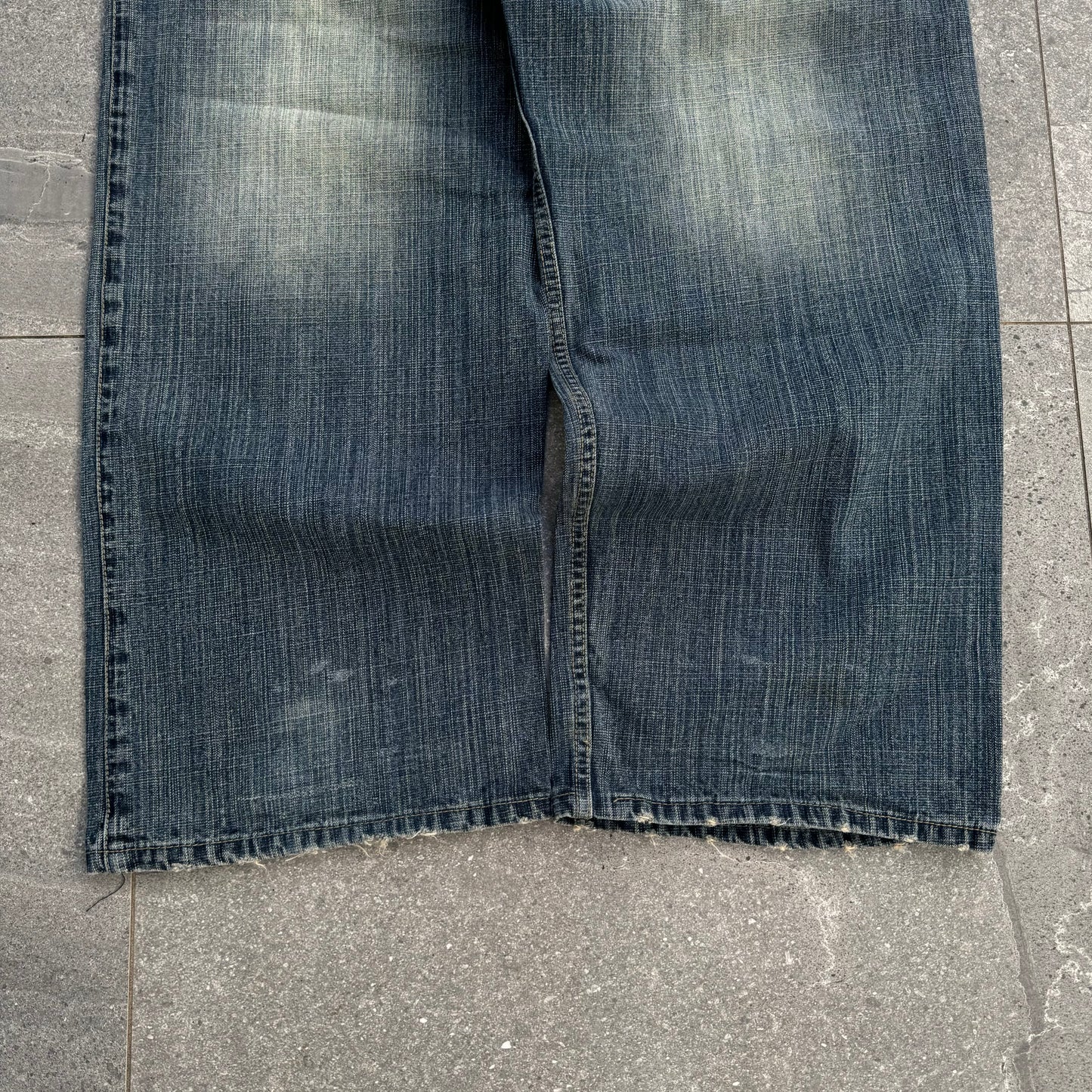 most beautiful mecca jeans - 40x32”