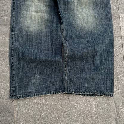 most beautiful mecca jeans - 40x32”