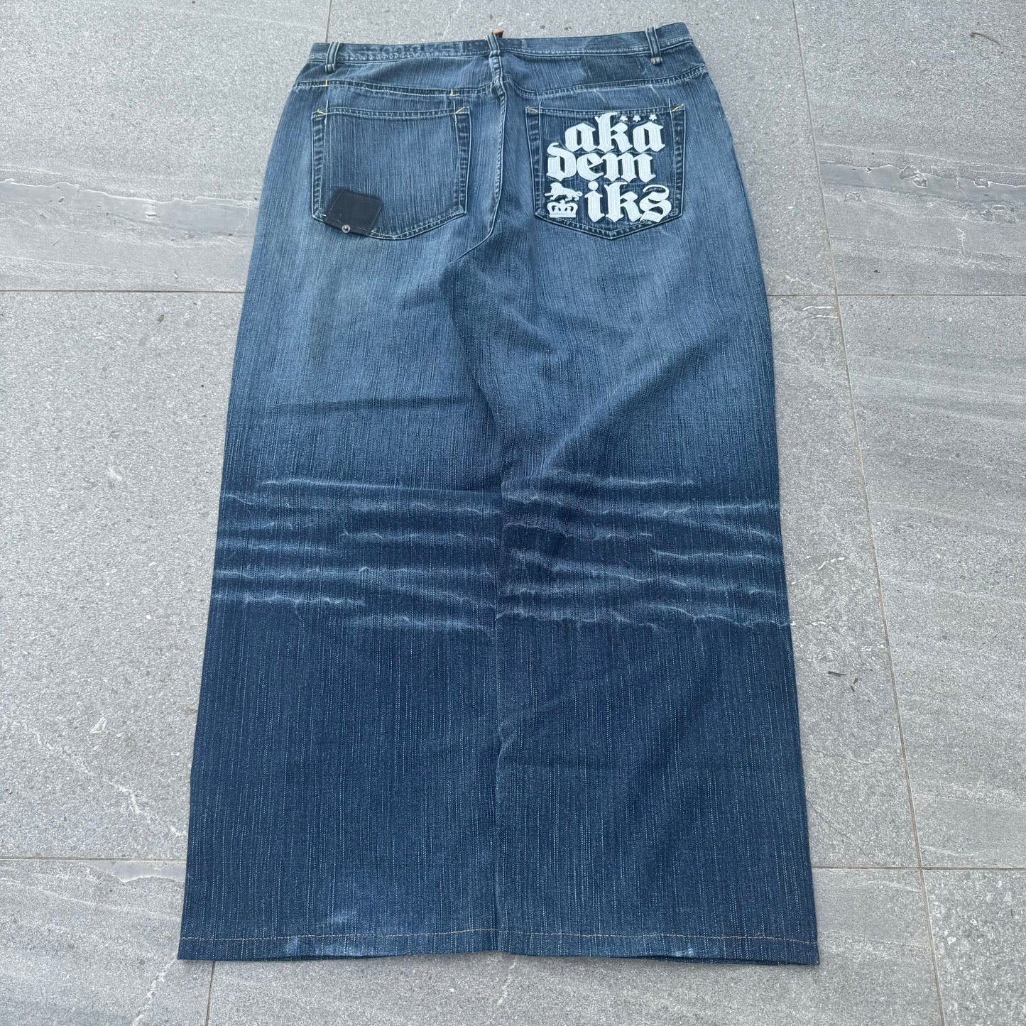 peak akademiks jeans - 38x29”