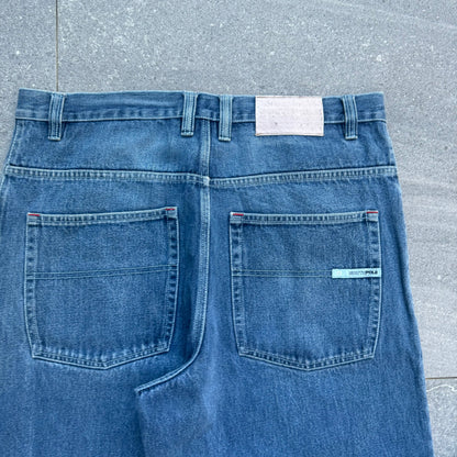 god tier southpoles - 36x30”