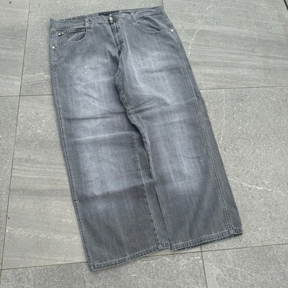 🐐 southpoles omgeeee - 40x30” SO FAT