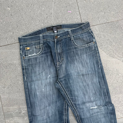 oh bro these are actually 10/10 fuck. bootcuts fit. 36x30”