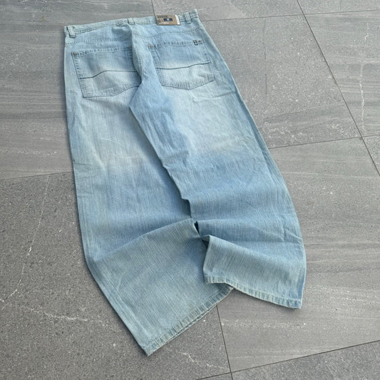 10/10 ice wash southpoles ((redtabs)) - 40x34”