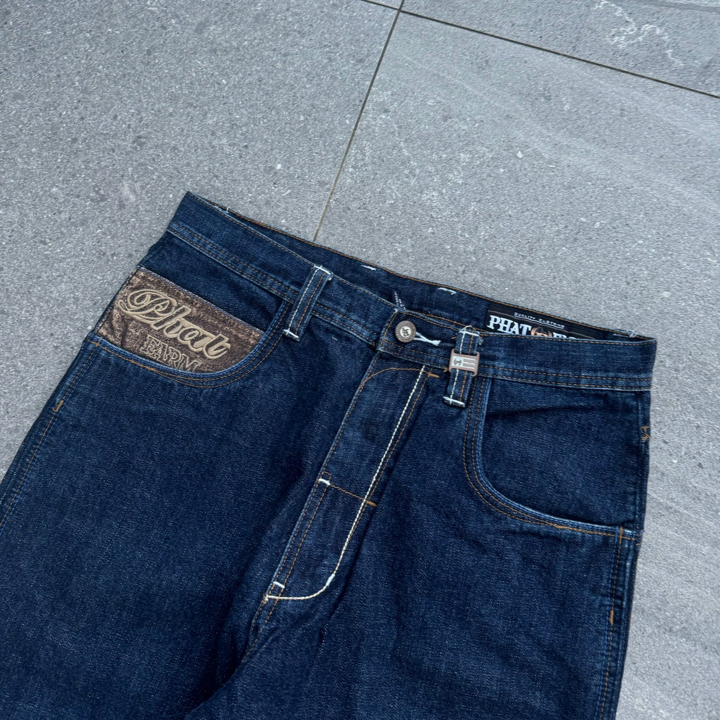 beautiful indigo wash phat farms - 30x32”