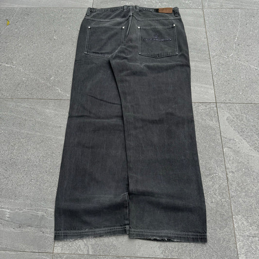 phat rocawear jeans - 38x34”