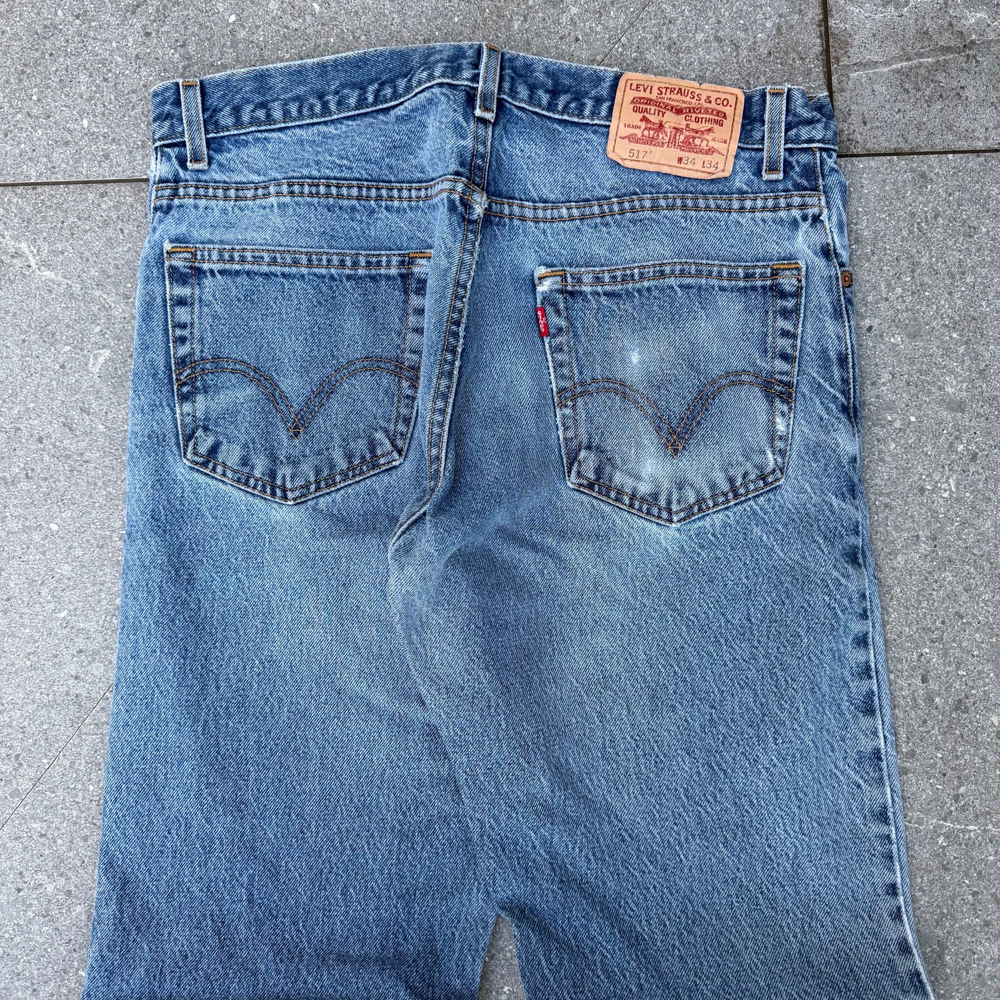 perfect distressed 517 bootcuts - 34x34”