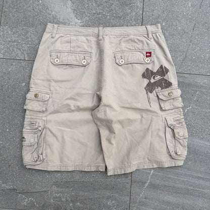 baggy af quiksilver cargos - 38”