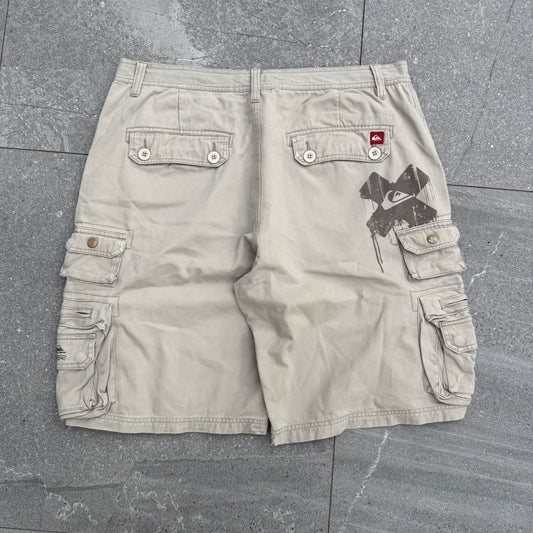 baggy af quiksilver cargos - 38”