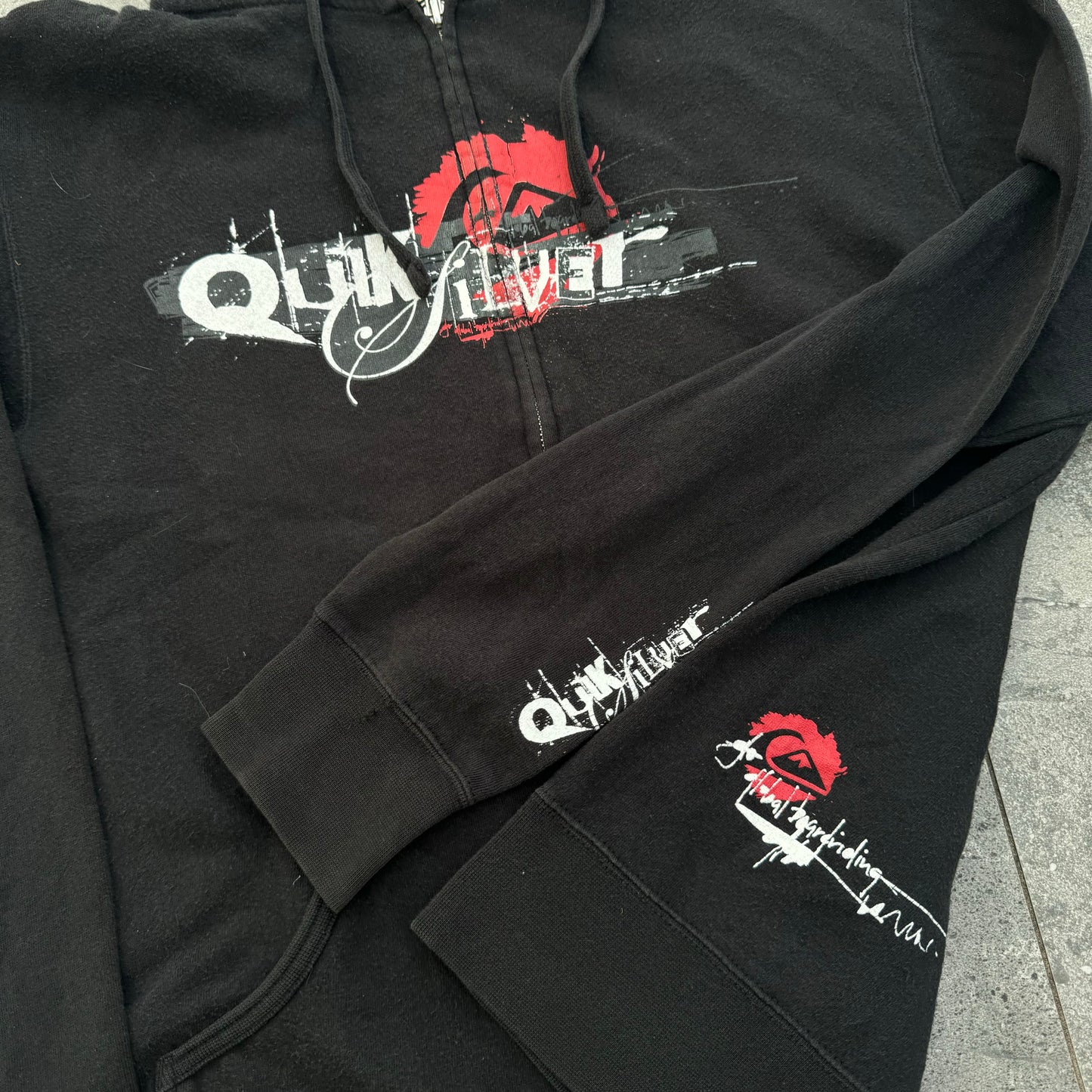 quiksilver hoodie - M