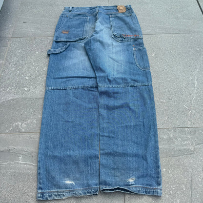 harddddd akademiks - 35x33”