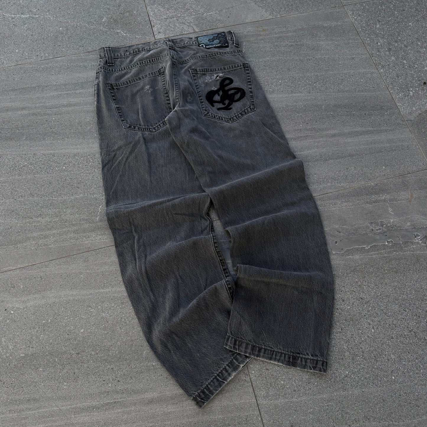embroidered SP backhits - 33x31”