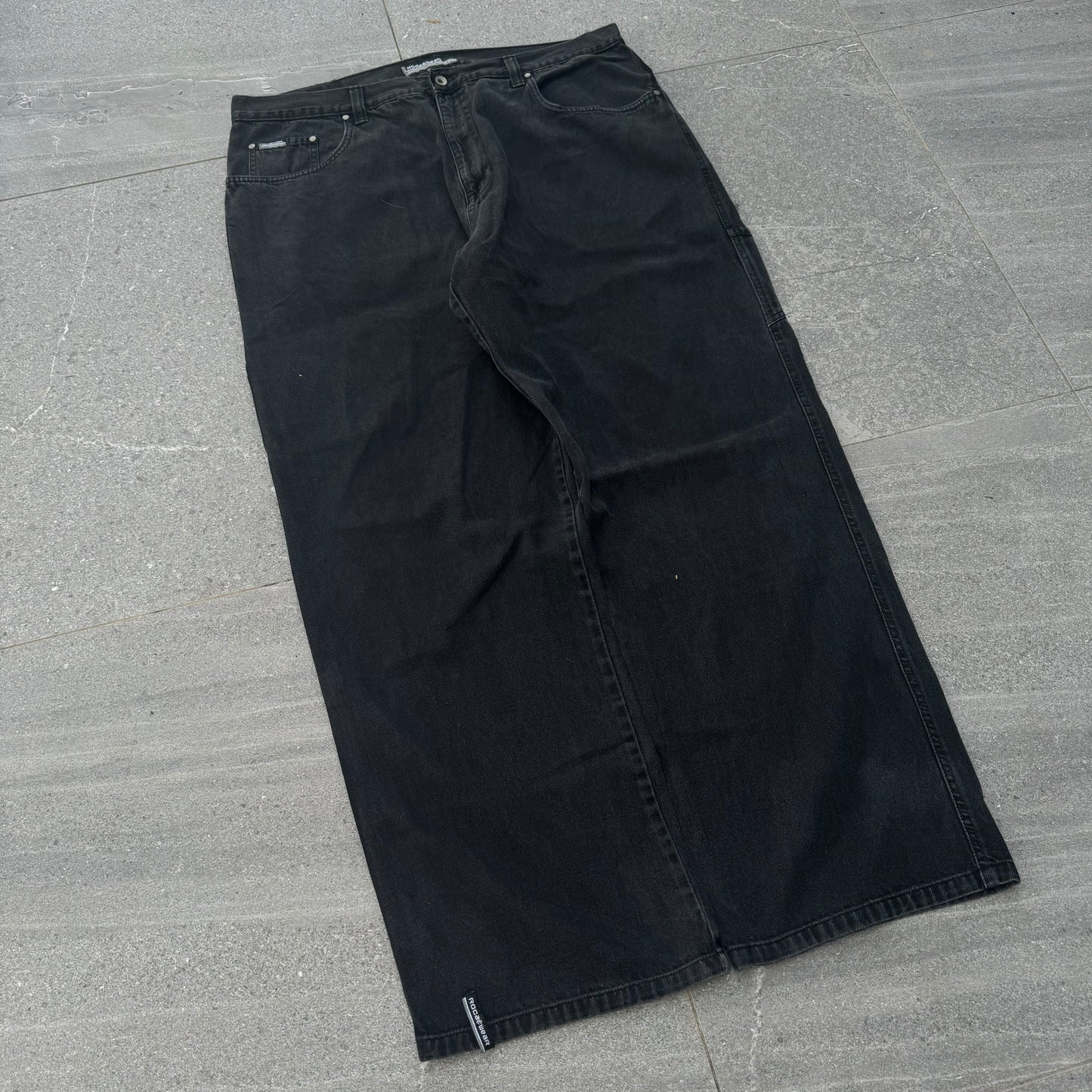 rocawear jeans - 40x33”
