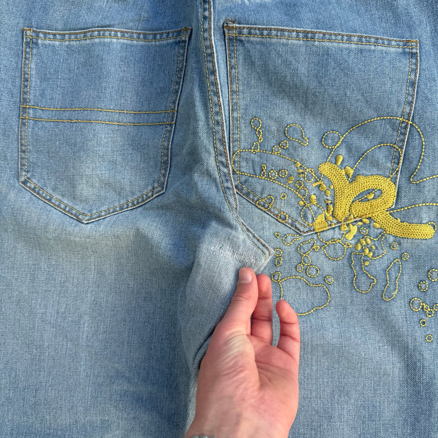 x8 rocawear jeans - 32x30”