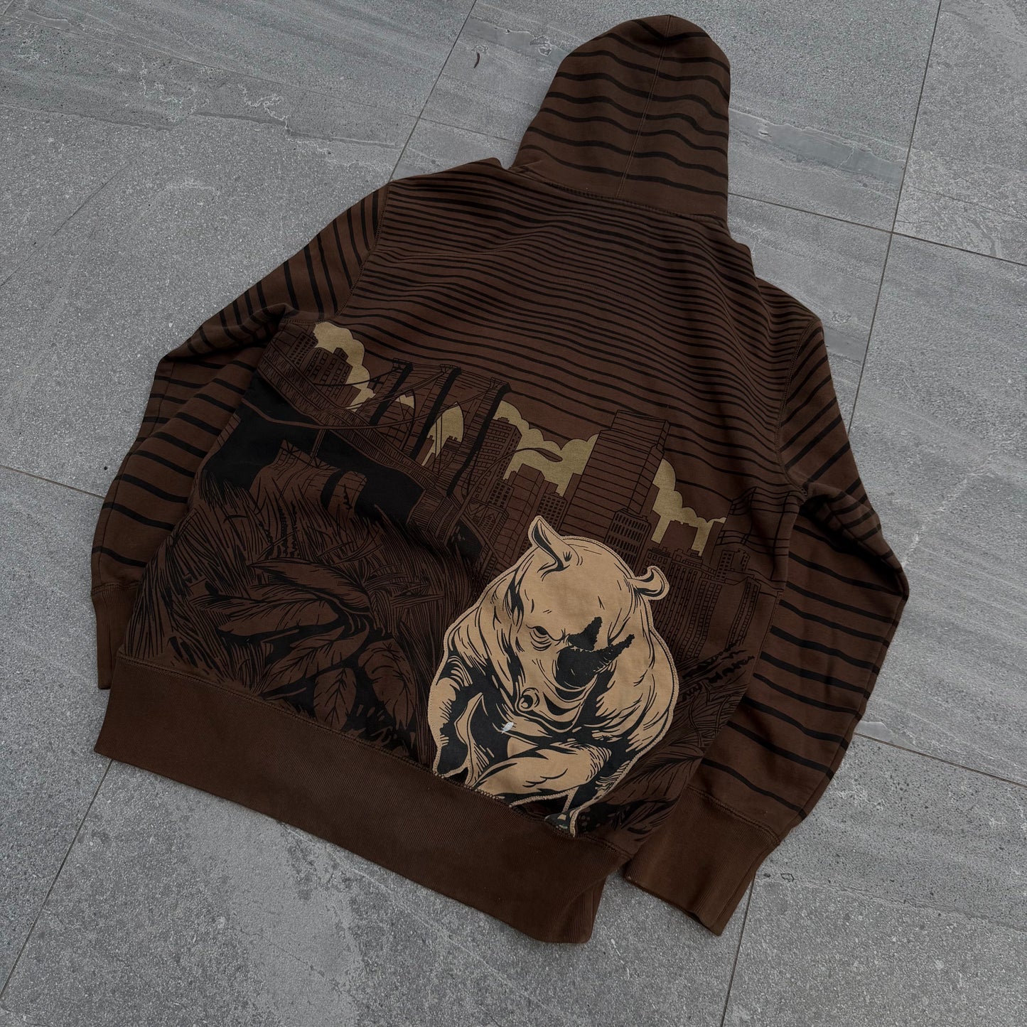 grail insane ecko back hit - L