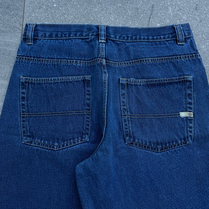 festival spec southpoles - 34x11”