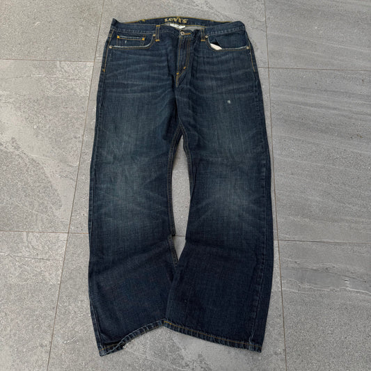 gorgeous deep wash levi 527 bootcuts - 38x32”