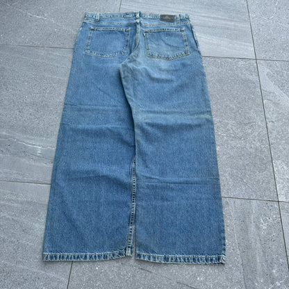 perfect silvertabs - 38x30”