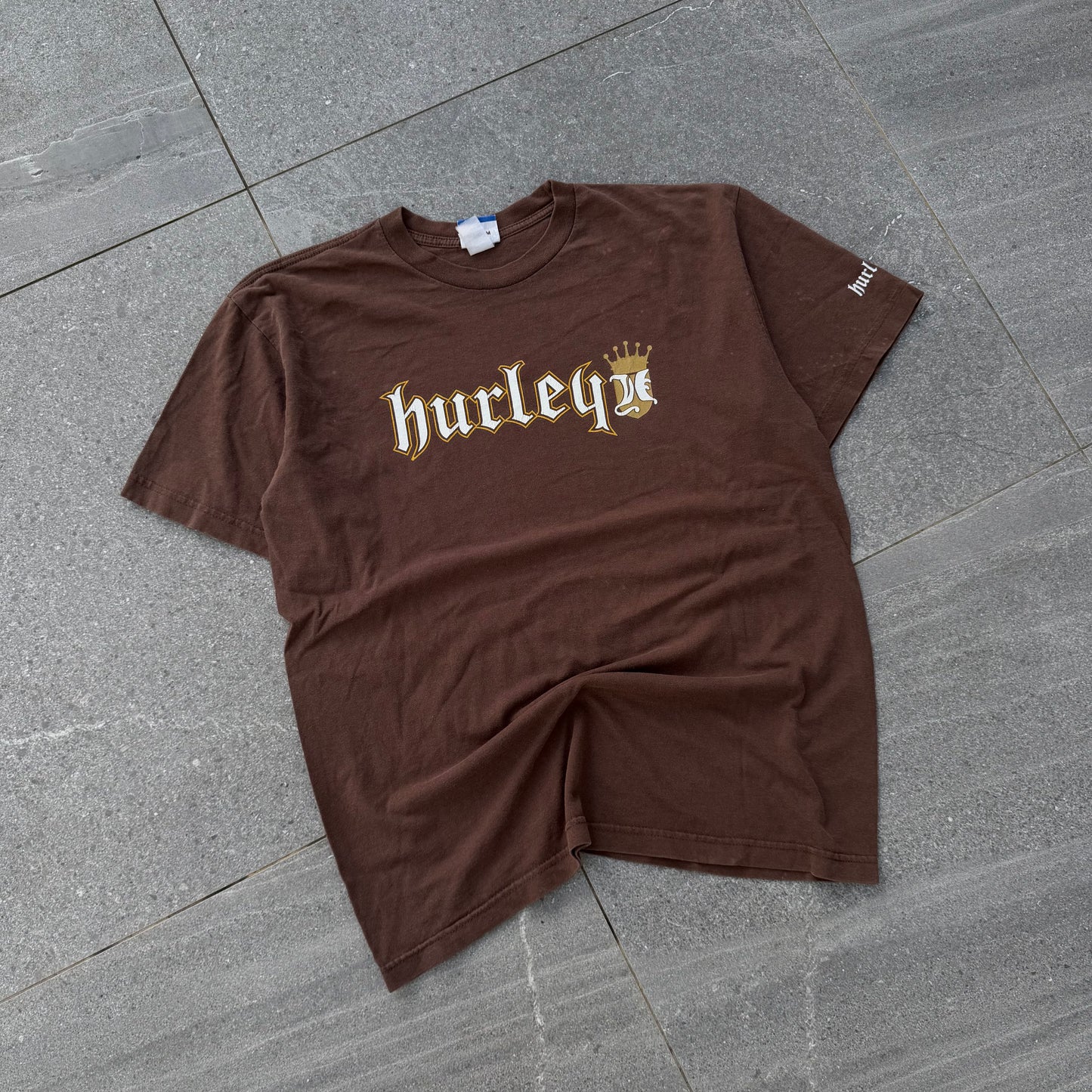 90s hurley tee 👑 - L