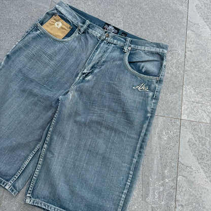 akademiks jorts - 40”
