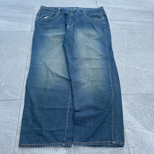 fine shyt enyce back pockets - 46x34”