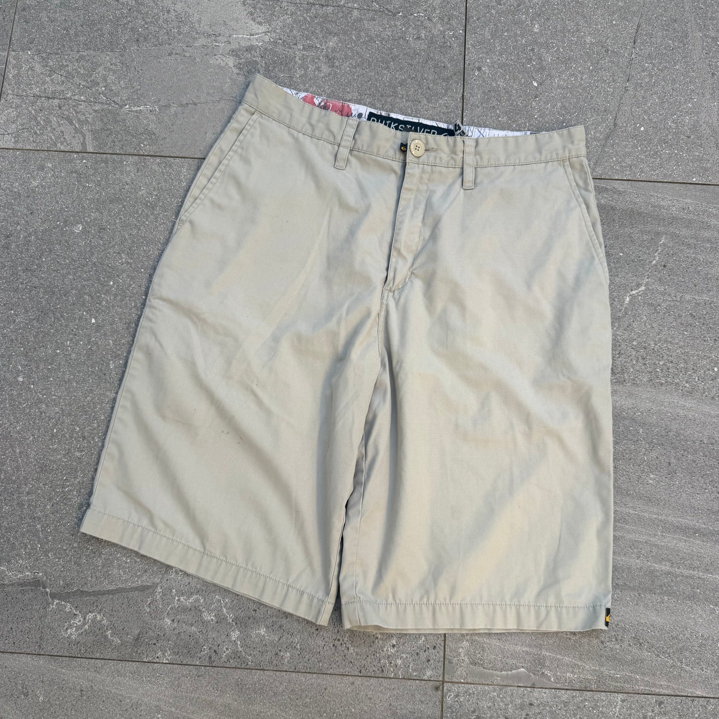breeezy below knee quiksilver shorts - 34”