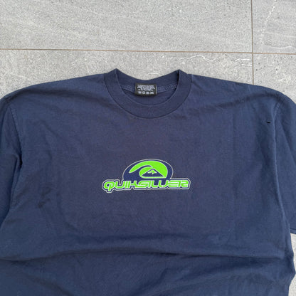 TS SO TUFFFFF - quiksilver size XL