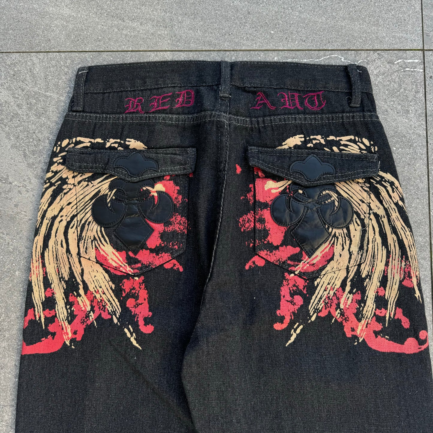 winged jeans - 31x28”