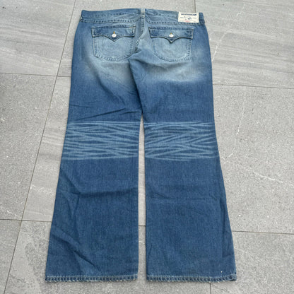 baggy truey final boss bootcuts - 46x35”