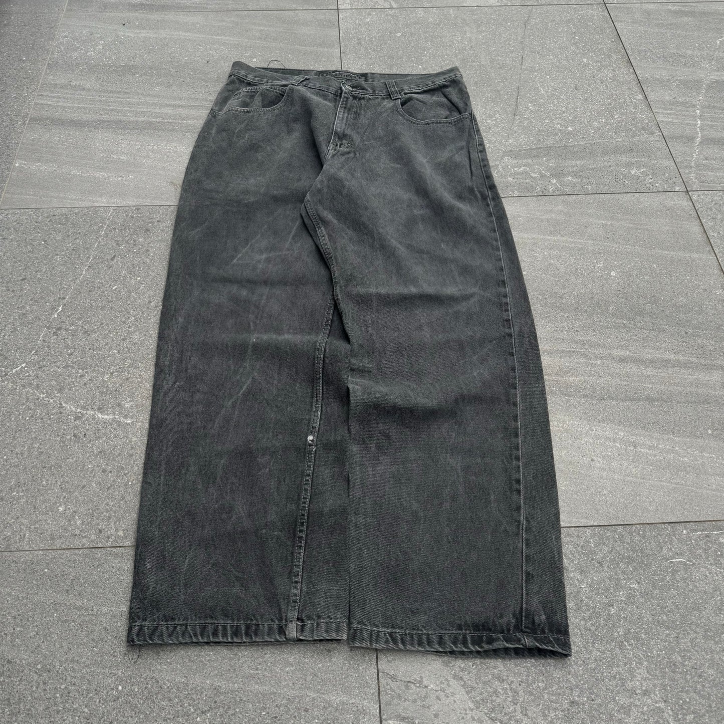 staaaaaple southpole faders - 38x32”