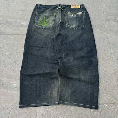 goatttt assasyn weed jeans - 38x27.5”