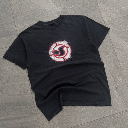 perfect DVS skateboarding tee. - M