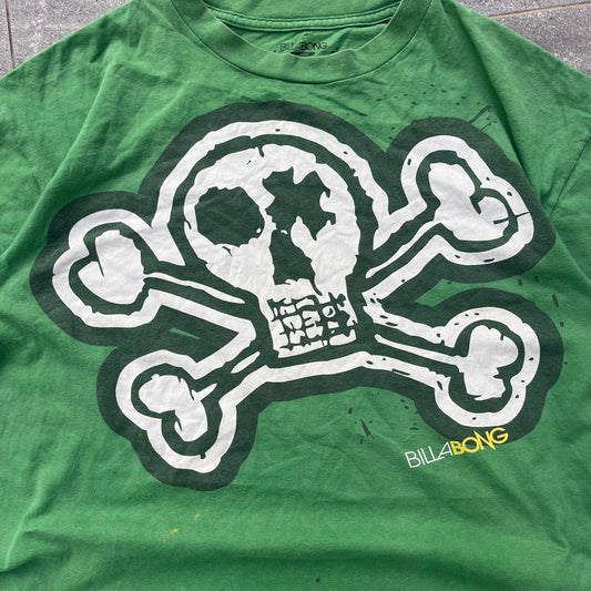 my personal 😭.  billabong skull tee - M