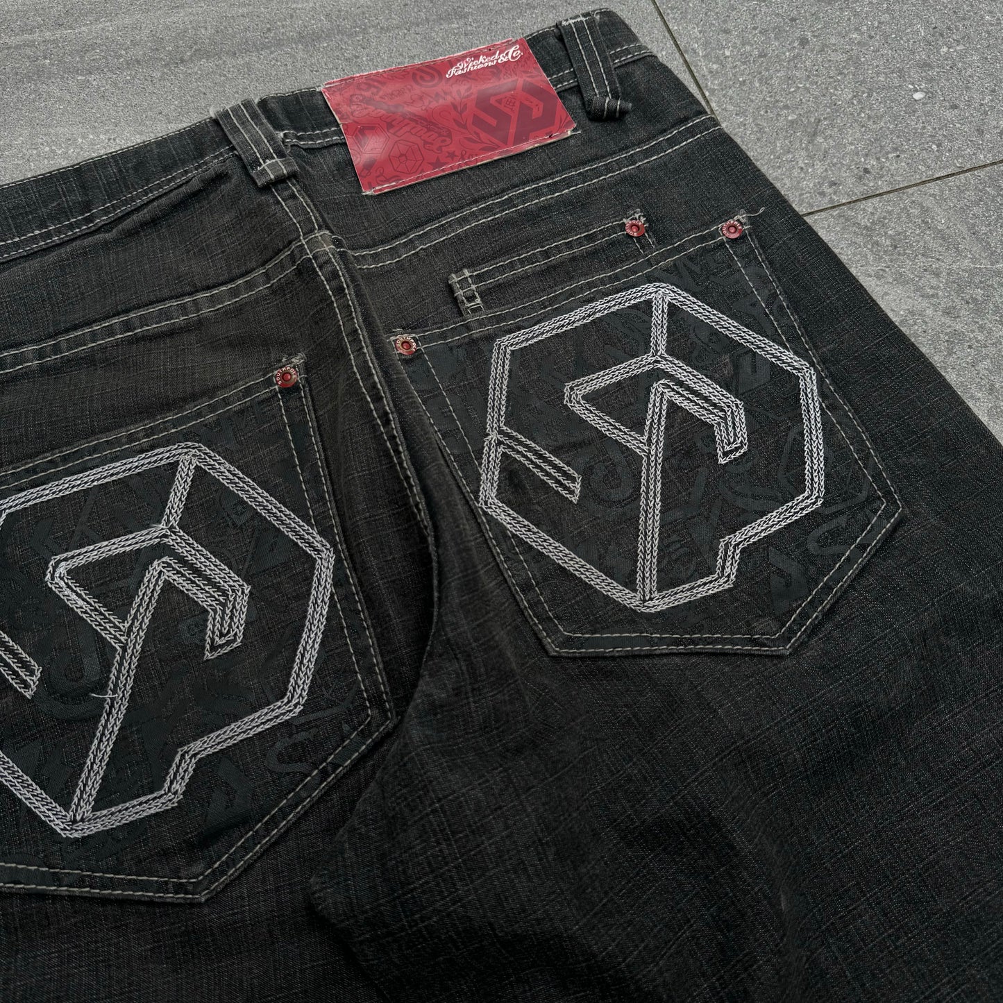 sexxxxxy southpole jorts - 32”