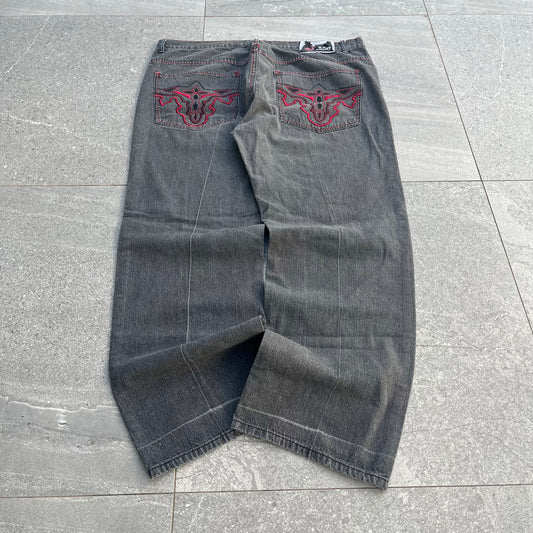 baggy embroidered pockets - 40x31”