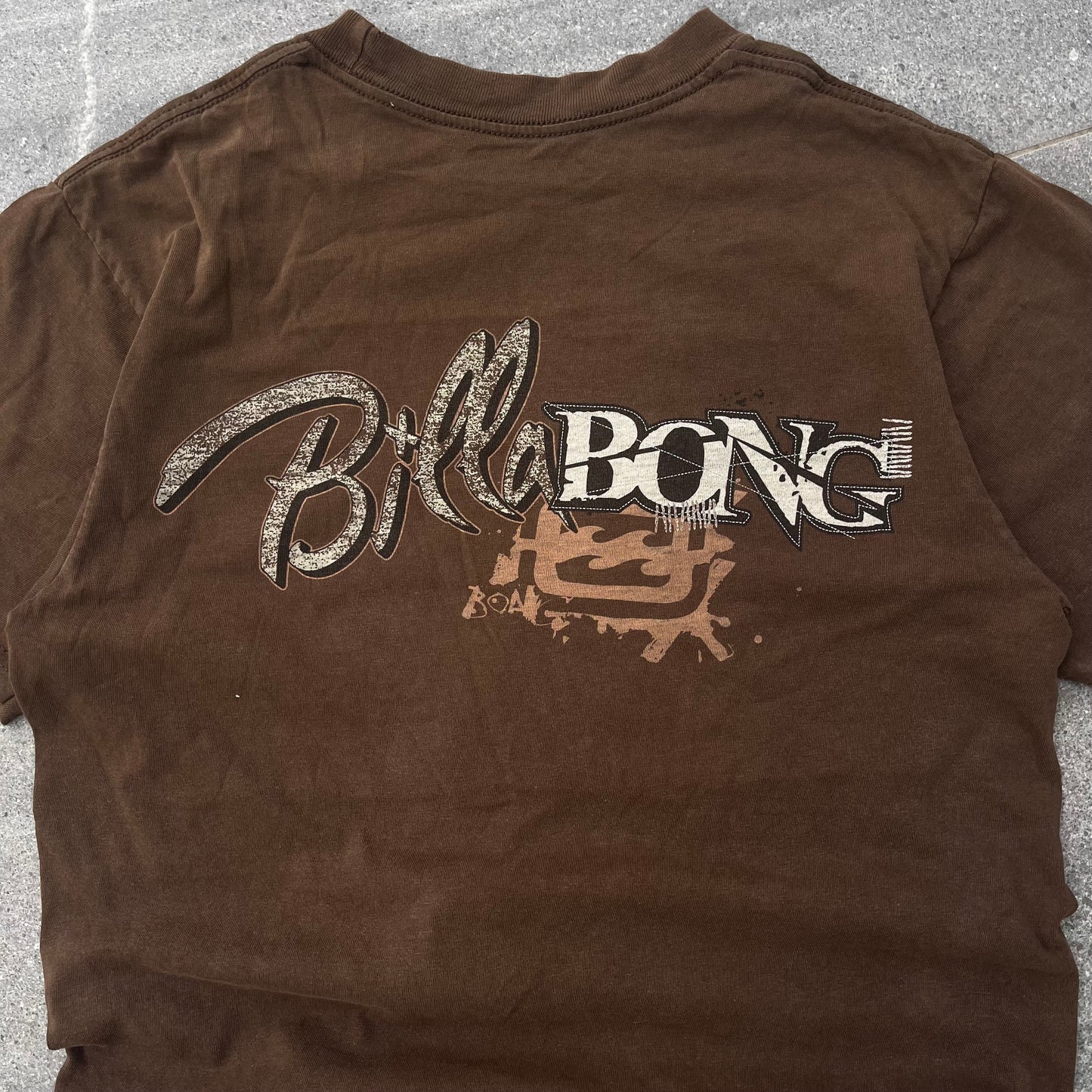 what were they feeding the billabong designers 😭. billy backhit - S