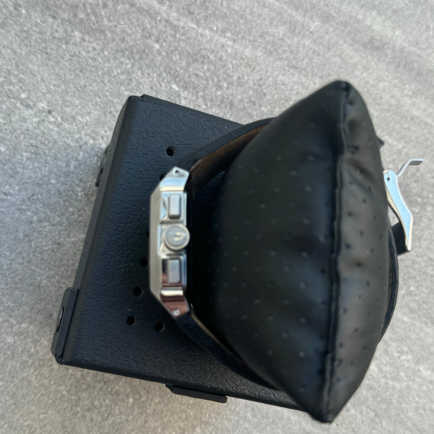 diesel cliffhanger watch