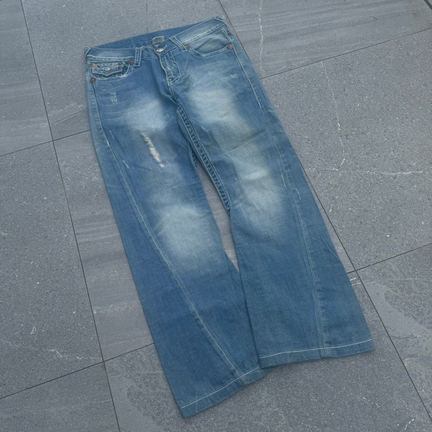 truey joey big Ts - 34x30”