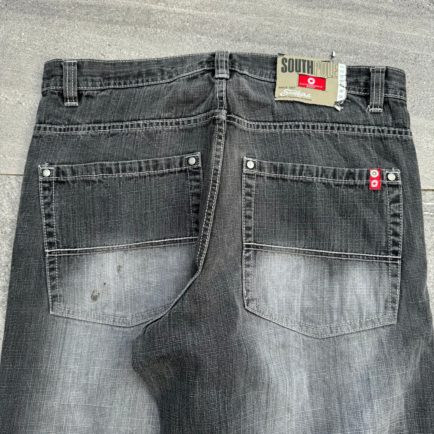 grail OG black fade redtabs - 34x31”