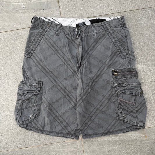 baggy quiksilver plaid cargos - 36”