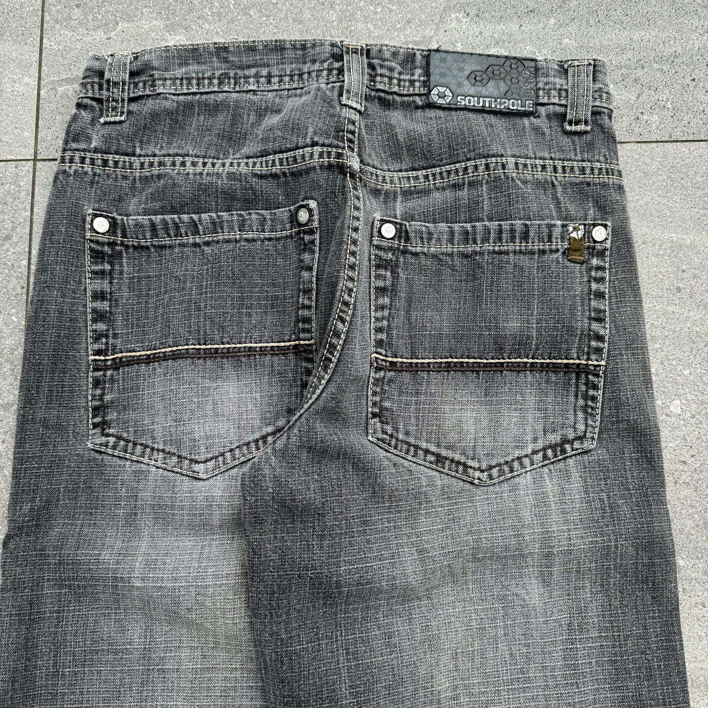 southpole jeans - 28”