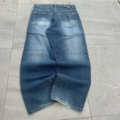 REDTABSSSSSS!!!! - 36x33”