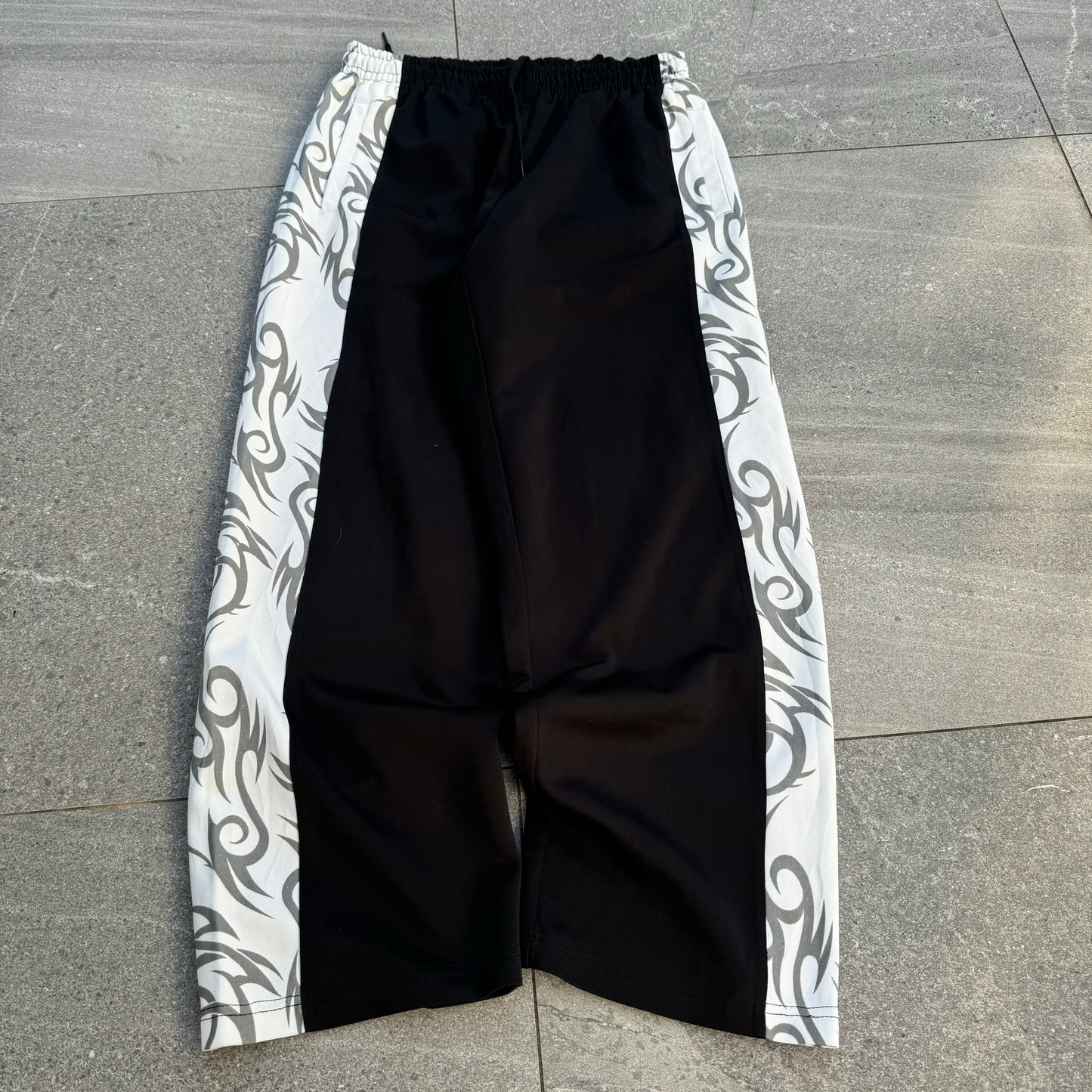 tribal trackies - 32-36”