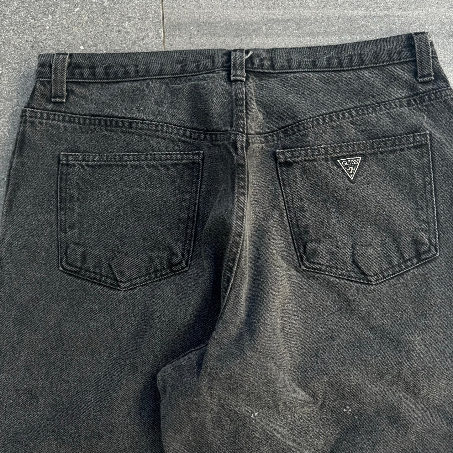 guess jeans - 36x33”