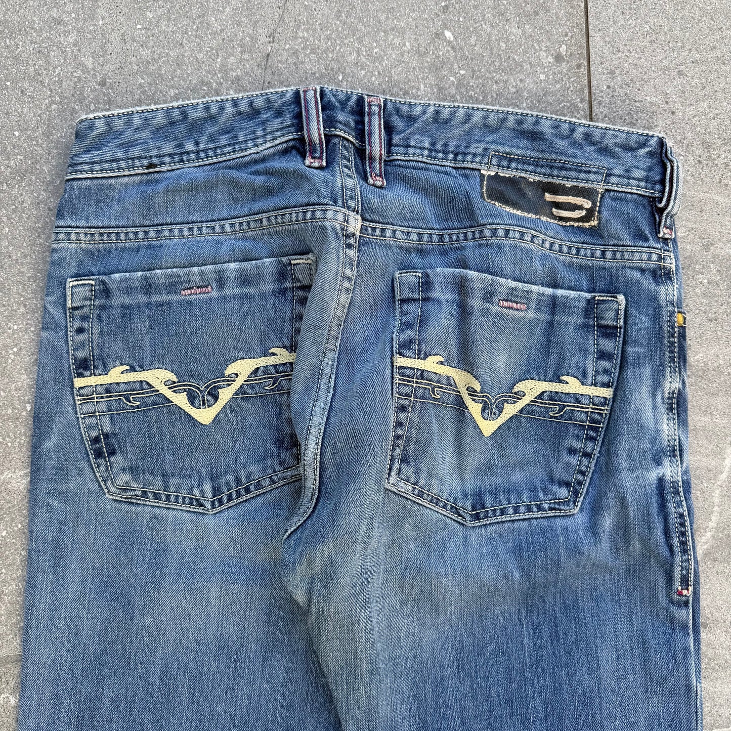 Italian made diesel bootcuts - 31x30”